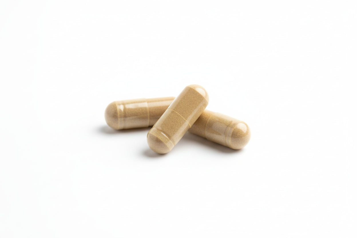 Two beige capsules on a white background with 'suplifull' branding.